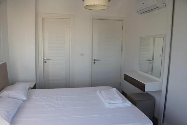 Okman Homes Kyrenia  Exterior foto